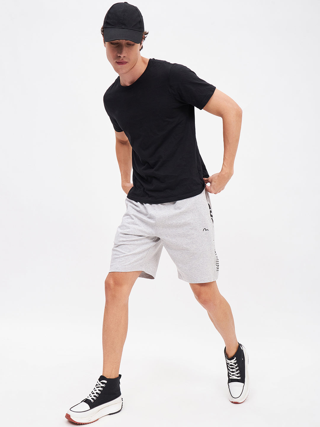 Ronaldo Shorts Grey Melanie