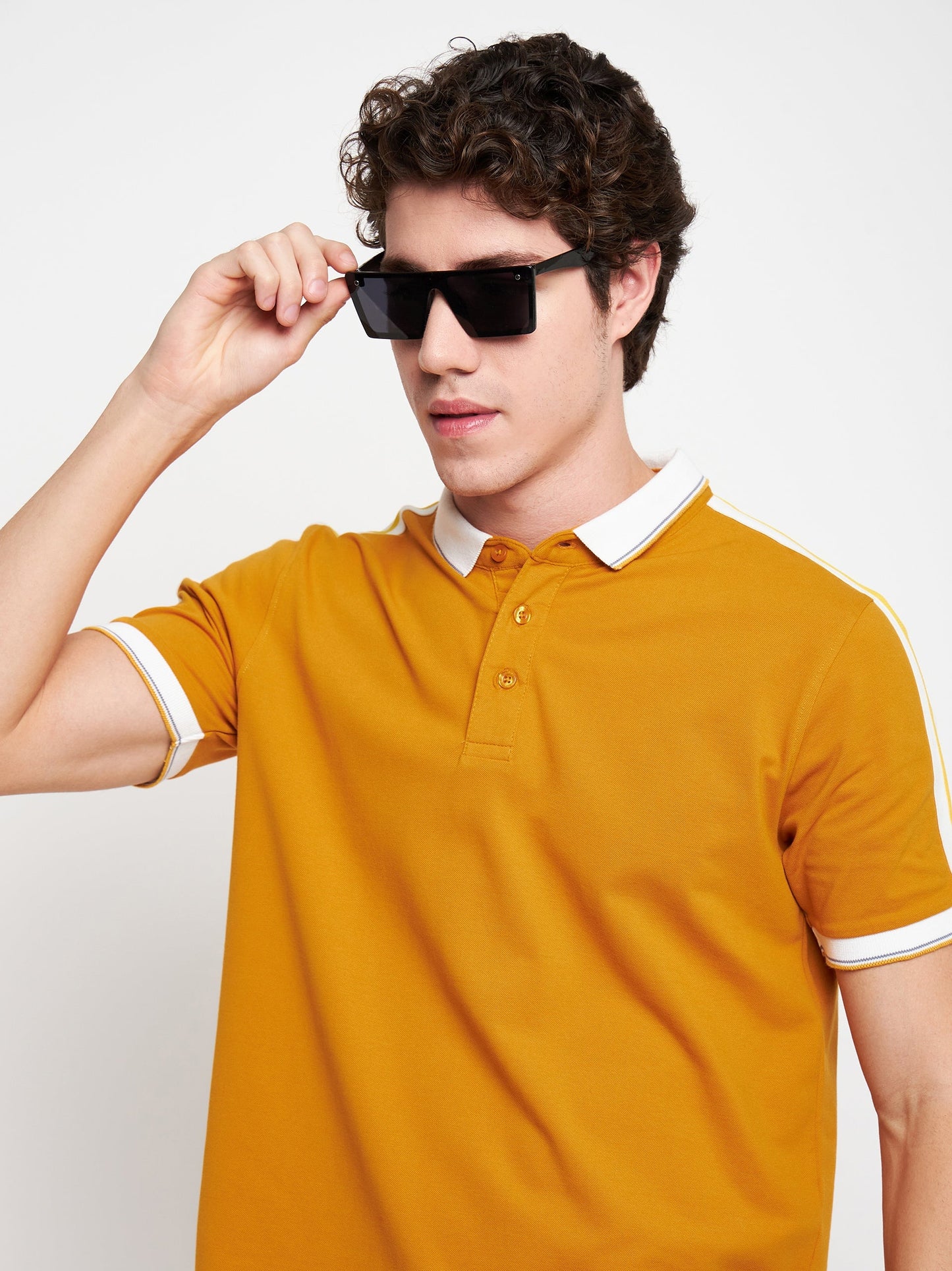 Statement Polo Mustard Tee